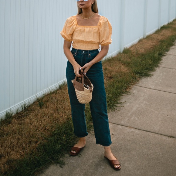 Madewell Tops - Madewell yellow puff sleep top. Color is more of a butter yellow than a mustard